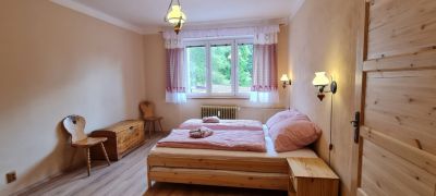 Pod Mravenčí stezkou