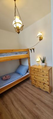 Pod Mravenčí stezkou