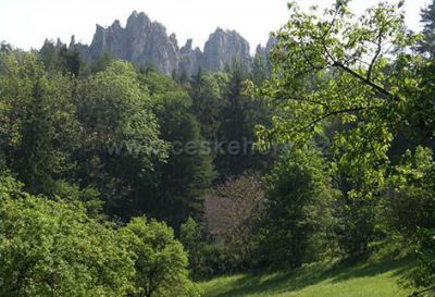 Pod Suchými skalami