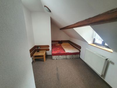 Poloroubenka Dřevěnka