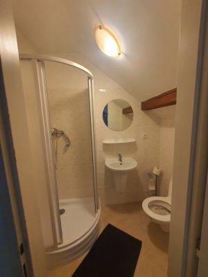 Poloroubenka Dřevěnka