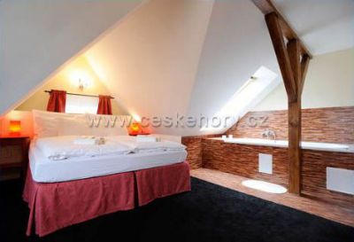 BEST WESTERN PLUS Pytloun Design Hotel