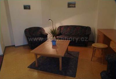 QUEST hostel & apartments