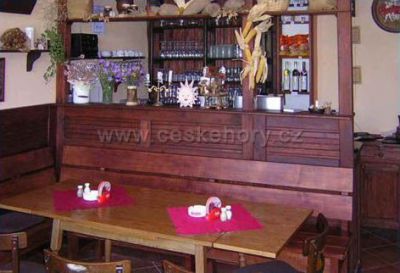 Restaurace a pension U Račáků