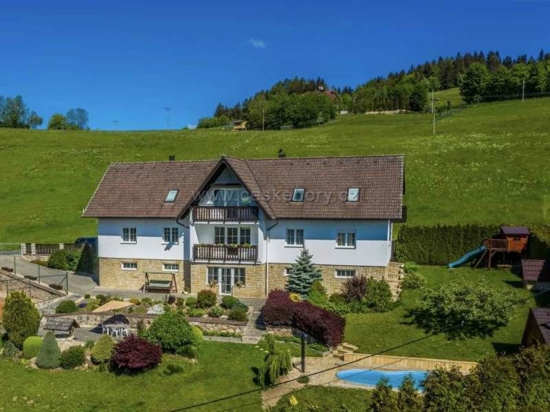 Bílý dům - Rašovka