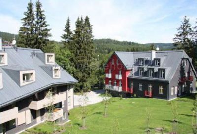 RESIDENT Harrachov****