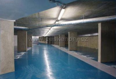 RESIDENT Harrachov****