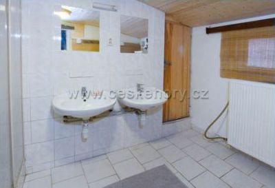 Roubenka na Lužanech