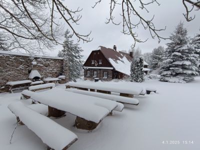 Chaloupka Sedmička Zdobnice - Souvlastní