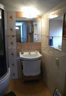 Ubytování Beskydy - chalupa Karolinka