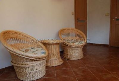 Ubytování Beskydy - chalupa Karolinka