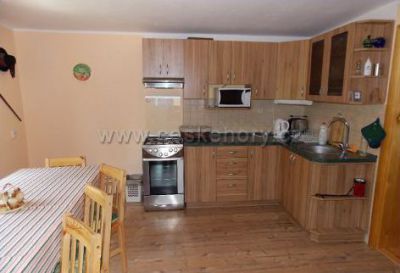 Ubytování Beskydy - chalupa Karolinka