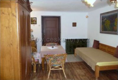 Chalupa Sklenařice 13