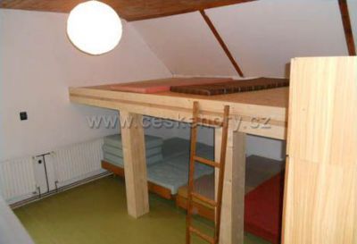 šKola Přebytek + singltrekk = nevšední zážitek