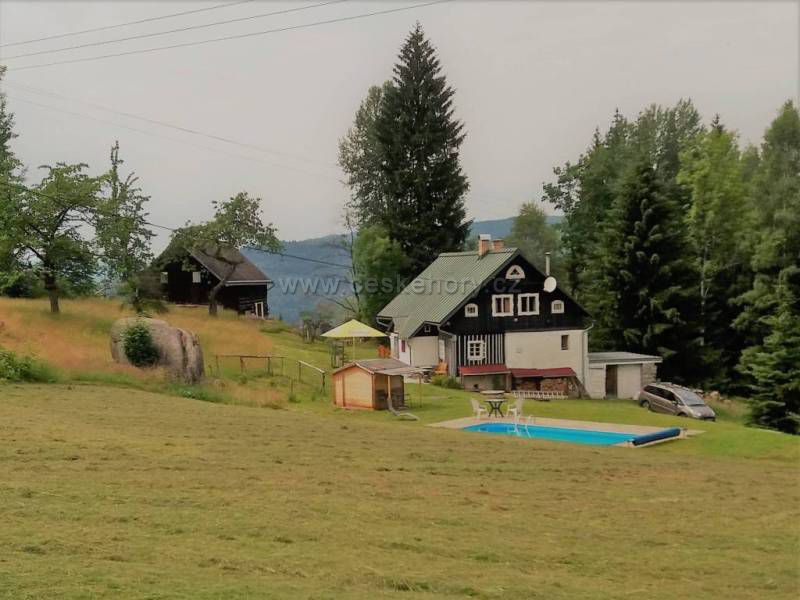 Na Sluneční - pohádková chaloupka ve Sladké díře