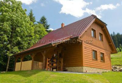 Chalupy 161 a 1022 u skiareálu Razula