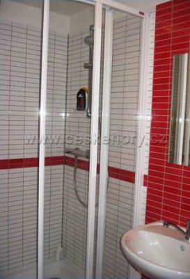 Chalupa Karolina a Vendula s finskou saunou