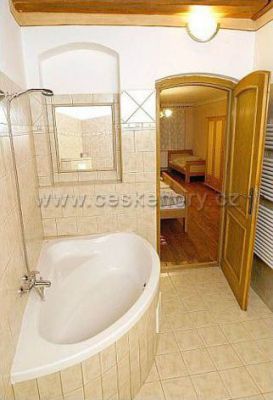 Hotel - Restaurace Švamberský dům