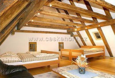 Hotel - Restaurace Švamberský dům