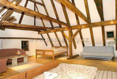 Hotel - Restaurace Švamberský dům