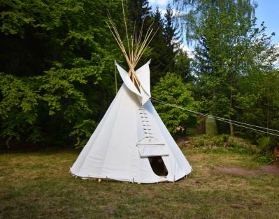 Teepee U Šedého Vlka