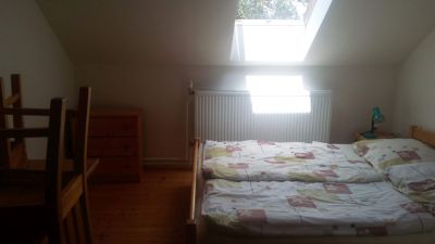 Rekreační zařízení s ubytováním a tenisovými kurty