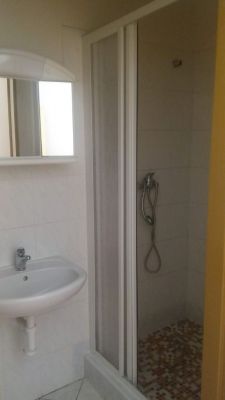 Rekreační zařízení s ubytováním a tenisovými kurty