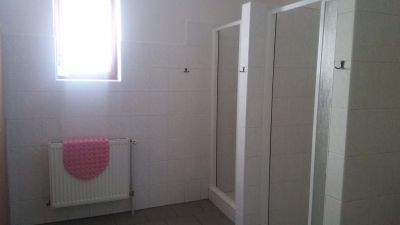 Rekreační zařízení s ubytováním a tenisovými kurty