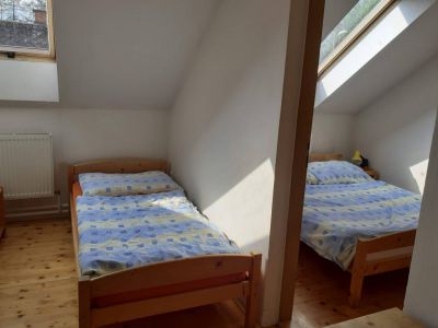 Rekreační zařízení s ubytováním a tenisovými kurty