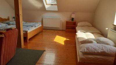 Rekreační zařízení s ubytováním a tenisovými kurty