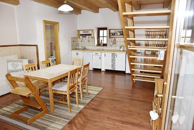 Selský dvůr - apartmány a keramická dílna