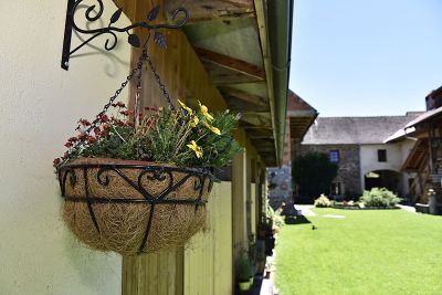 Selský dvůr - apartmány a keramická dílna