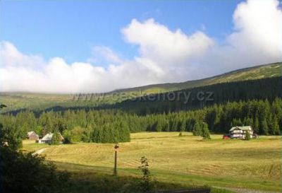 Modrodolská a Pastouška