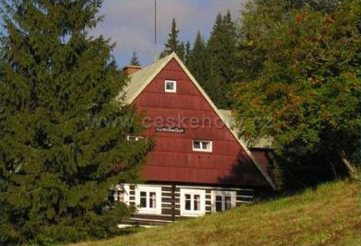 Modrodolská a Pastouška