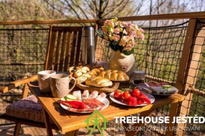Treehouse Ještěd