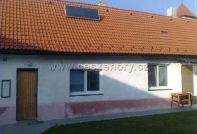 Chalupa v Libouni nedaleko Blaníka