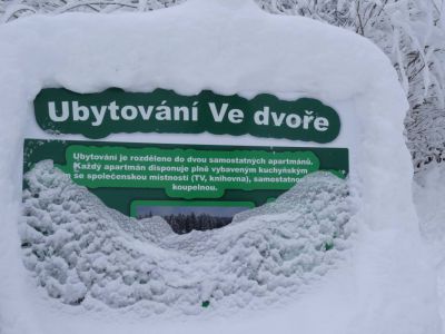 Ubytování Ve Dvoře