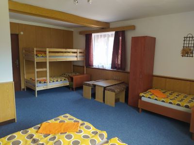 Penzion a restaurace U Dubu