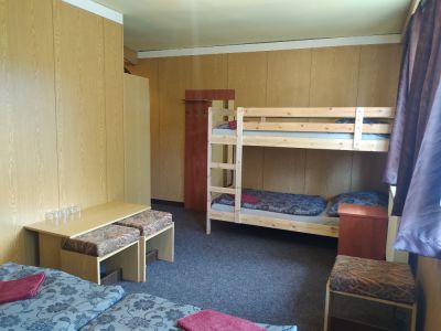 Penzion a restaurace U Dubu