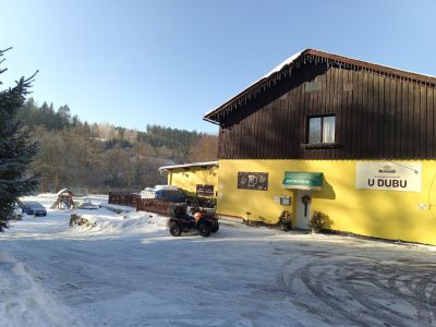 Penzion a restaurace U Dubu