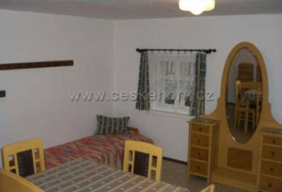 Roubená chalupa v centru Rokytnice nad Jizerou