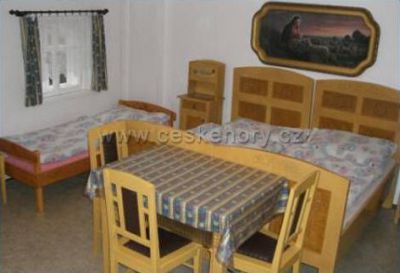 Roubená chalupa v centru Rokytnice nad Jizerou