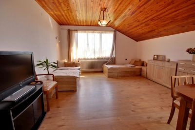 Chata U rybníku, Vrchlabí