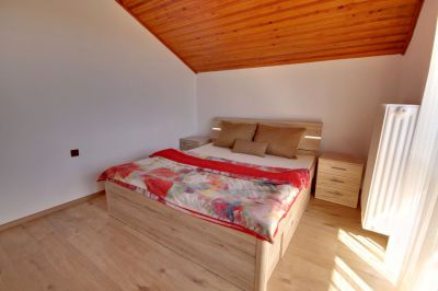 Chata U rybníku, Vrchlabí