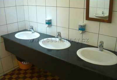 Vodácký a sportovní kemp U korfbalisty