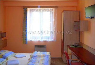 Vinárna a pension U Langrů