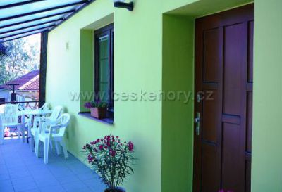 Vinárna a pension U Langrů