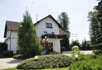 Villa Žerotín Penzion Bed & Breakfast