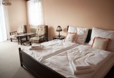 Villa Žerotín Penzion Bed & Breakfast