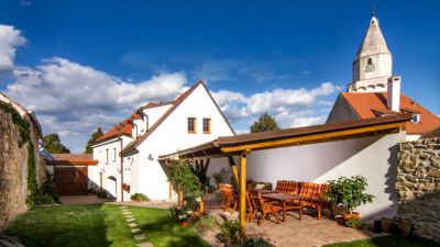 Penziony Vinice Hnanice